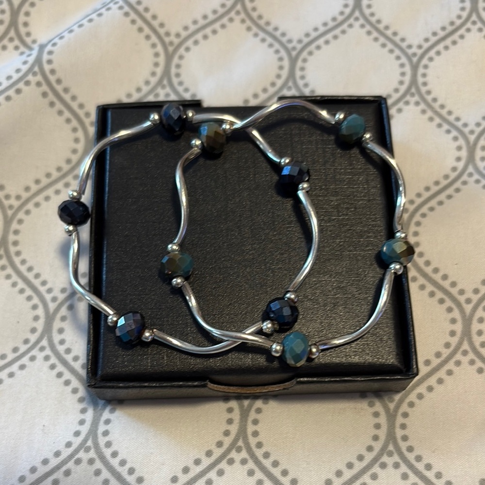 Elegant Silver and Blue Beaded Bracelet Set - Picture 1 of 1